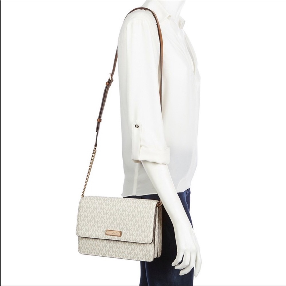 Michael Kors Crossbody - Picture 2 of 4